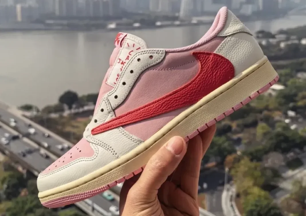 Travis Scott x Air Jordan